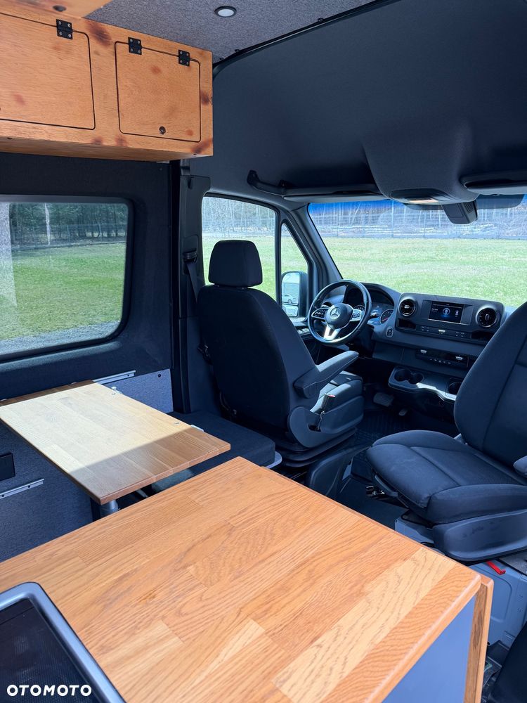 Mercedes-Benz Sprinter - 7