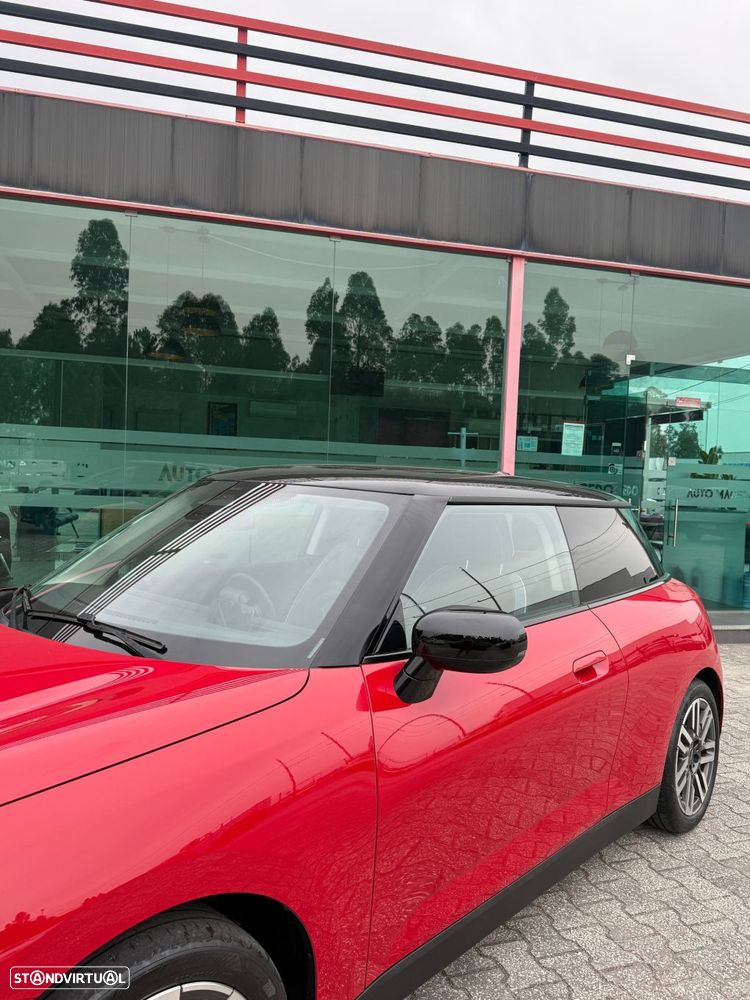 MINI 3 Portas Cooper SE Classic M - 12