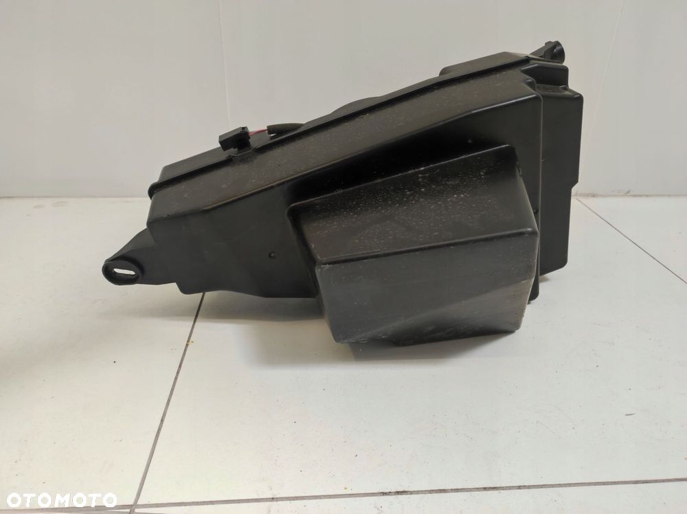głośnik niskotonowy subwoofer vinfast vf9 - 5