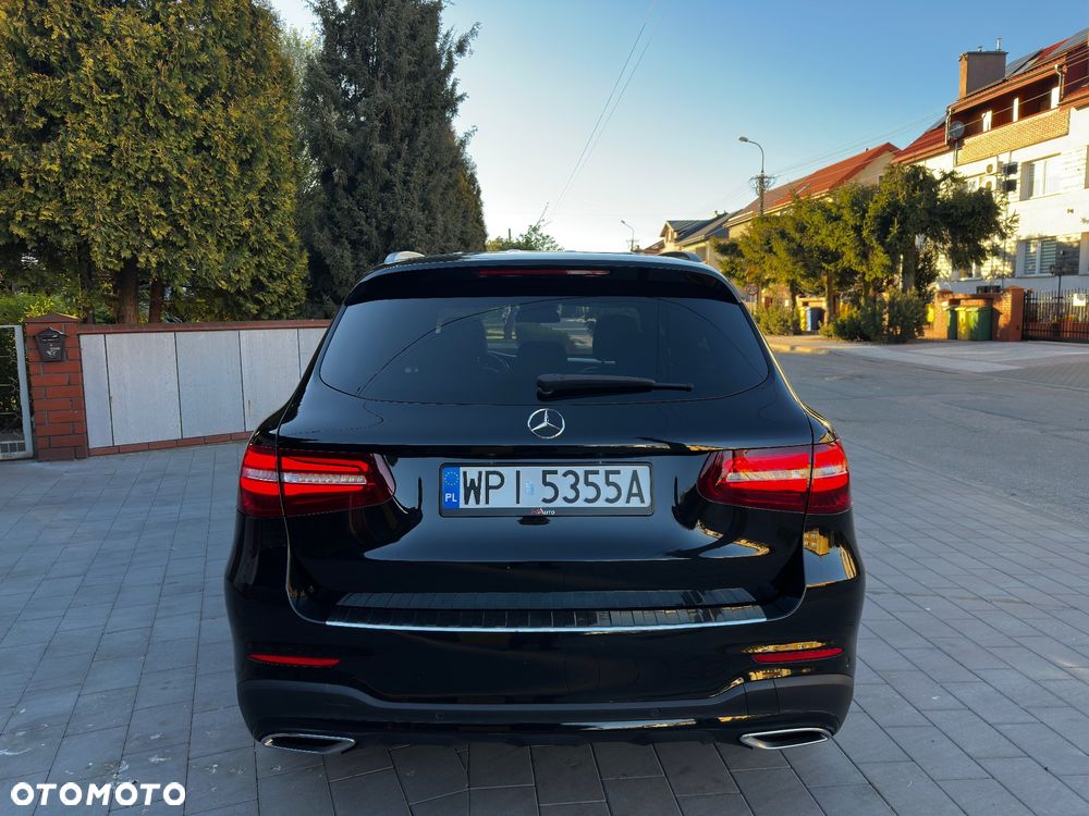 Mercedes-Benz GLC - 9