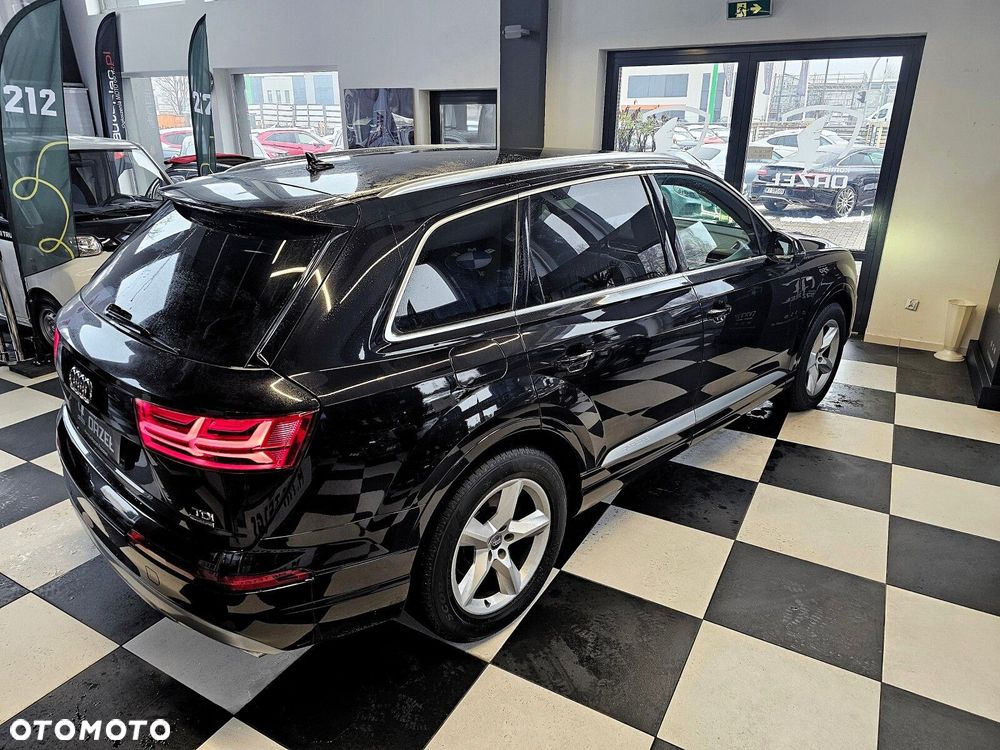 Audi Q7 - 6