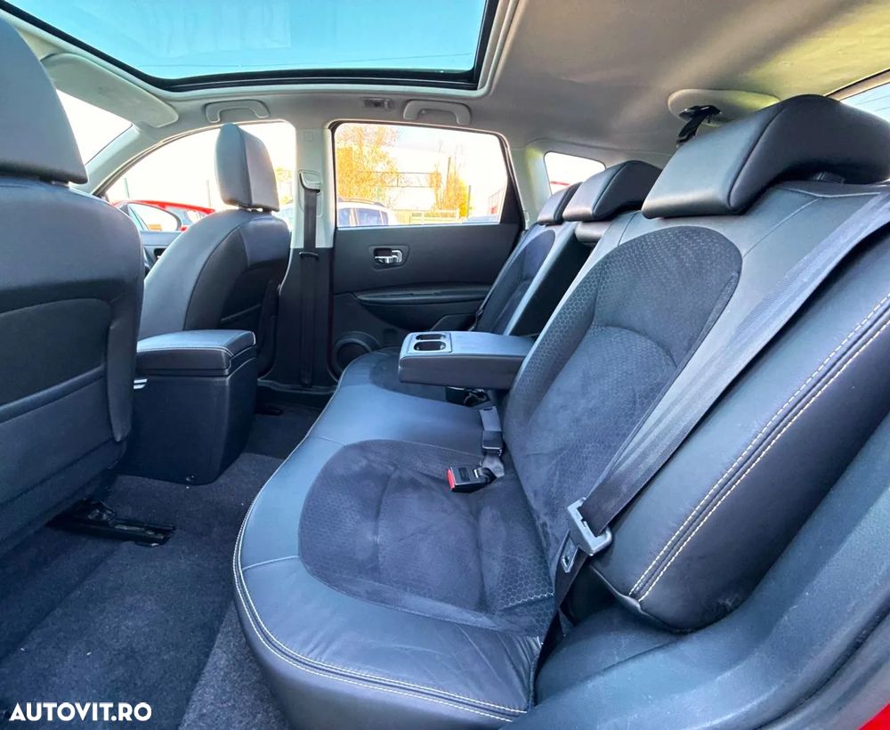 Nissan Qashqai 1.6 DCI 4 x 4 DPF Start/Stop 360 - 24