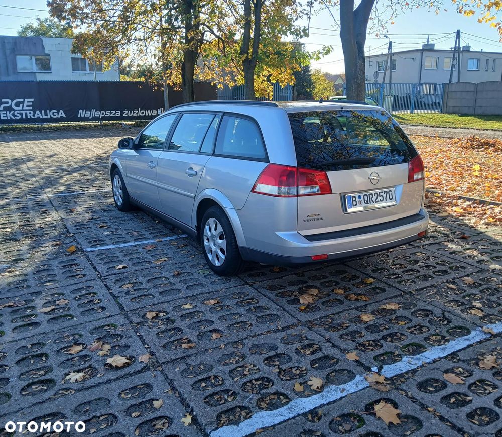 Opel Vectra 2004 photo 4