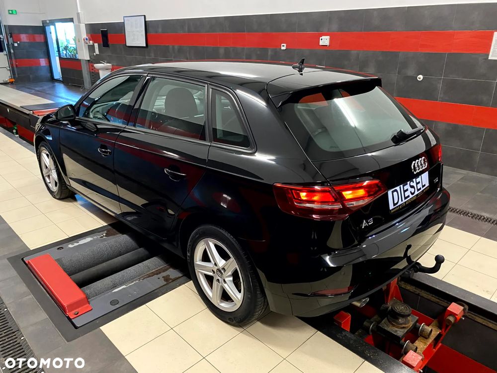 Audi A3 Sportback 1.6 TDI Sport - 12