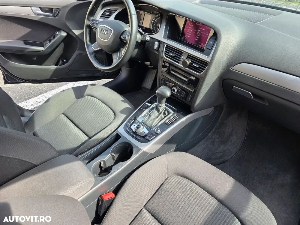 Audi A4 Limuzina 2.0 TDI DPF multitronic Attraction - 6