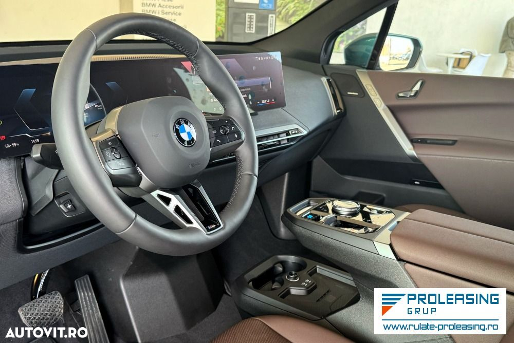 BMW iX xDrive50 - 10