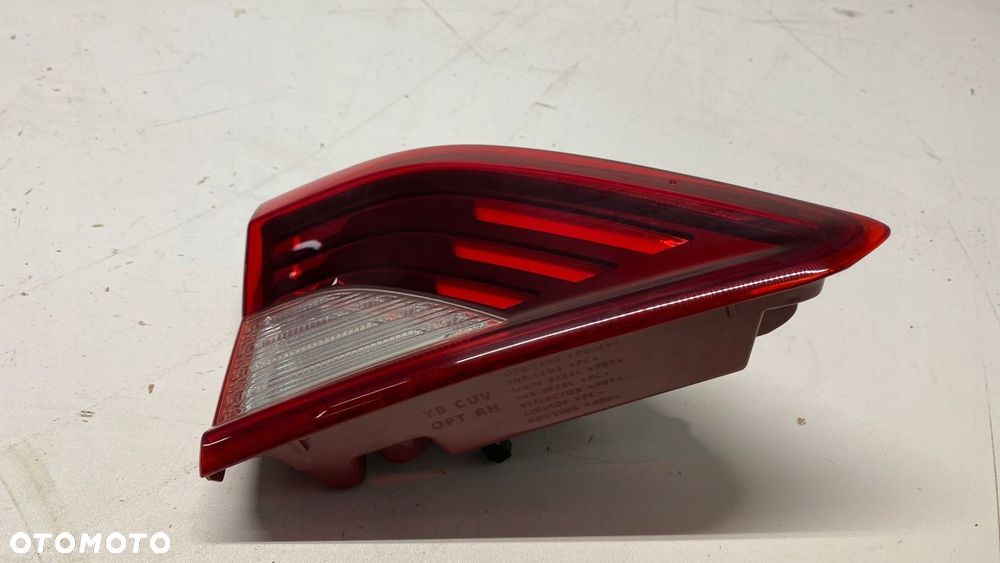 KIA STONIC LIFT GT LAMPA PRAWA TYŁ TYLNA LED W KLAPĘ 17-24 - 4