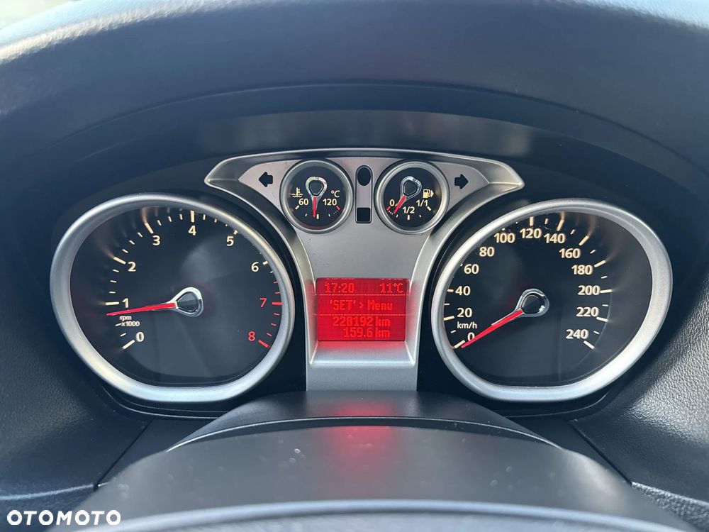 Ford Focus 1.6 Silver X - 38