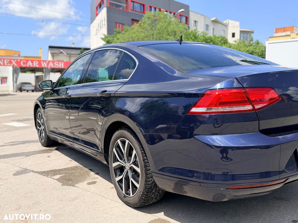 Volkswagen Passat 2.0 TDI DSG Comfortline - 7