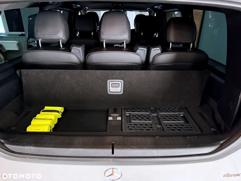 Mercedes-Benz Klasa V 300 d 4-Matic 9G-Tronic Exclusive (długi) - 9