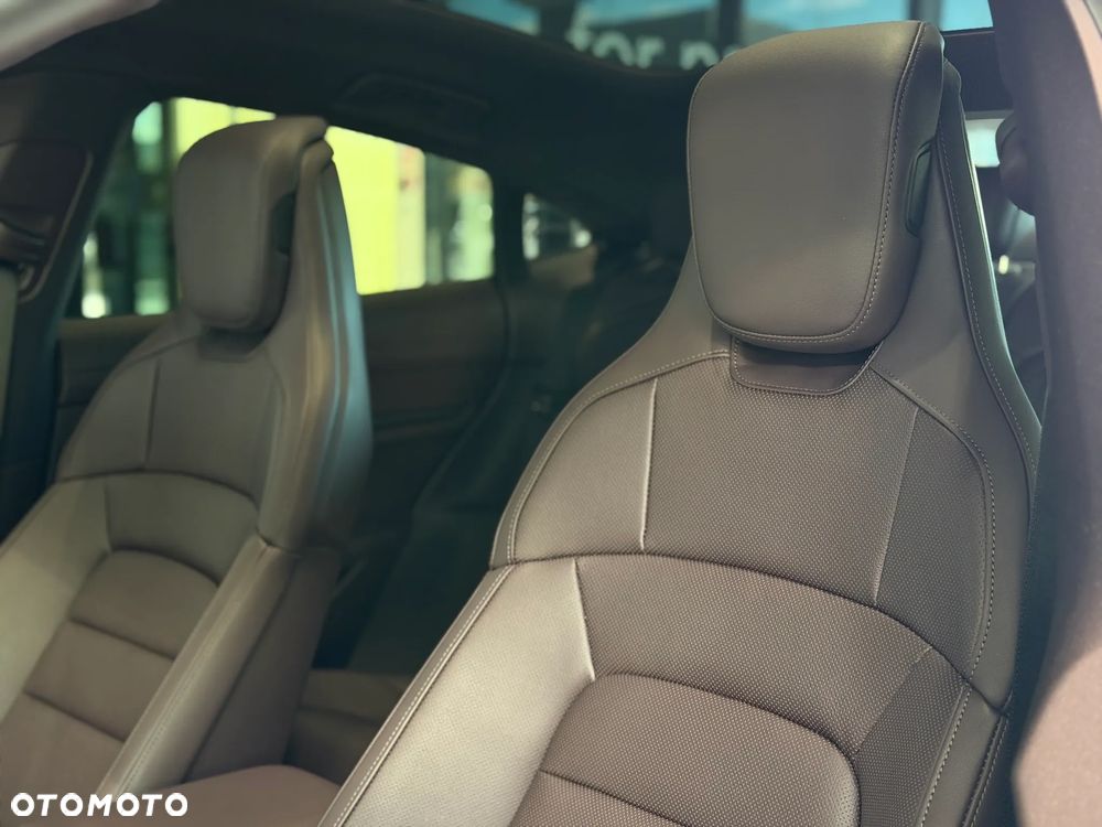 Porsche Taycan 105kWh 4S Performance Plus - 21