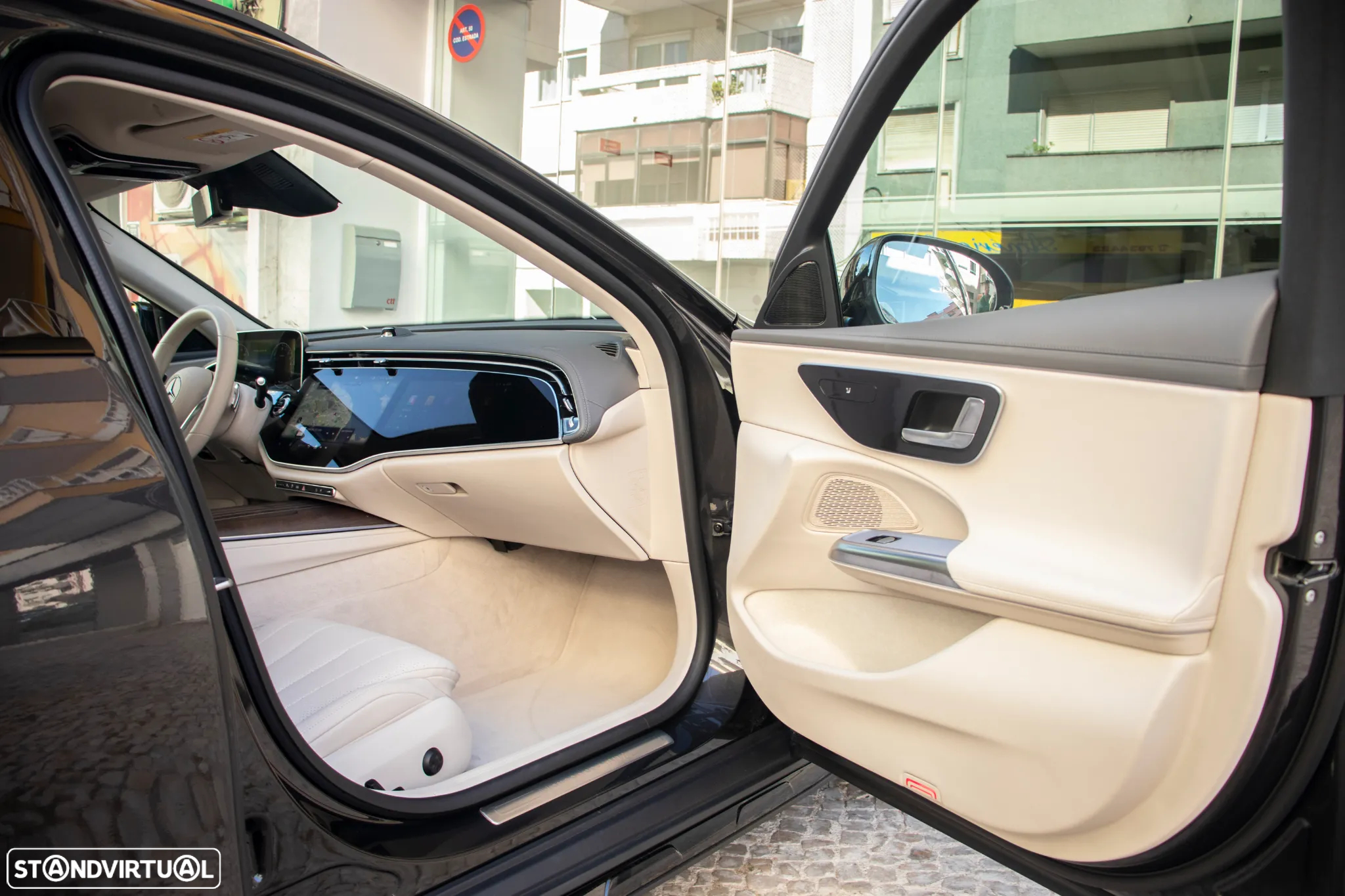 Mercedes-Benz E 300 de 4Matic All-Terrain - 13