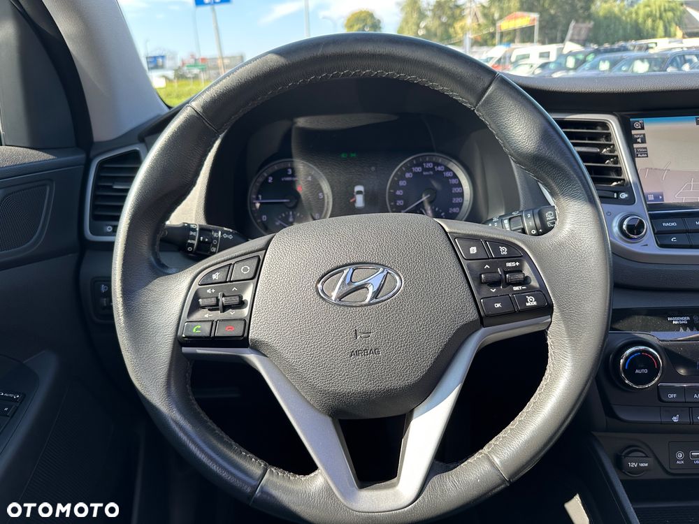 Hyundai Tucson blue 1.7 CRDi 2WD Advantage - 13