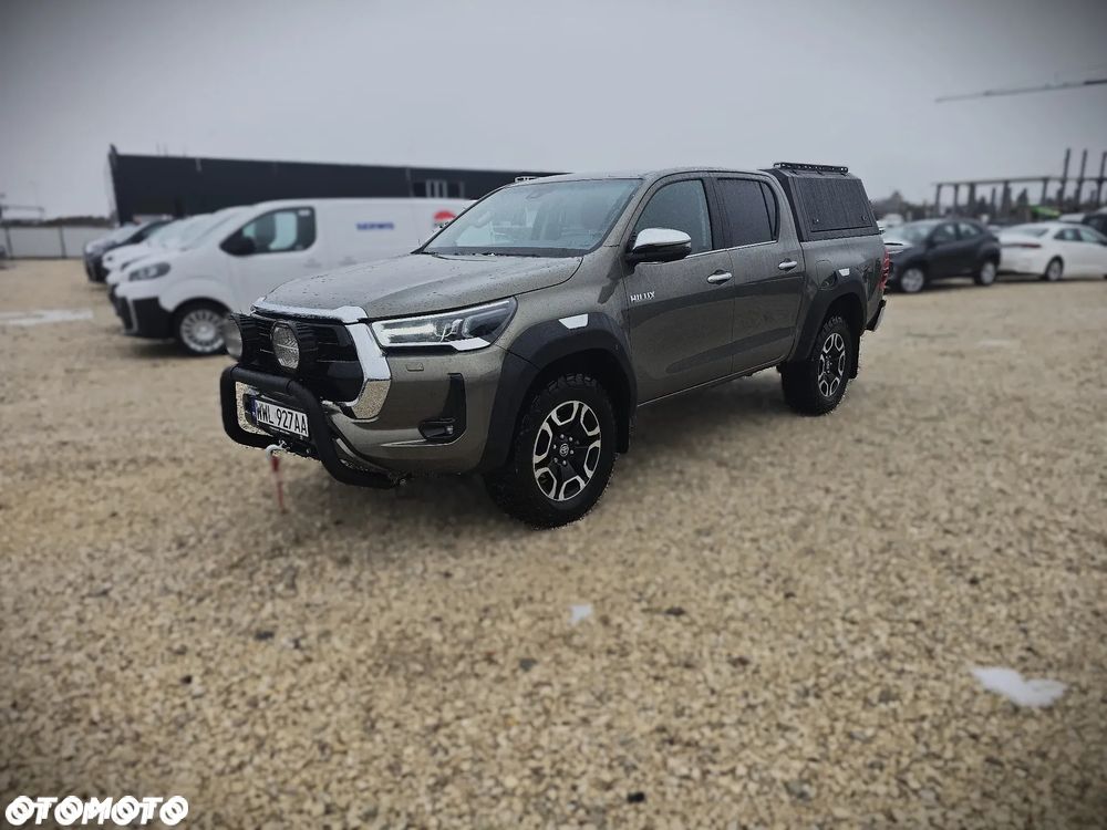 Toyota Hilux 2.8 D-4D Double Cab SR5+ 4x4 - 2