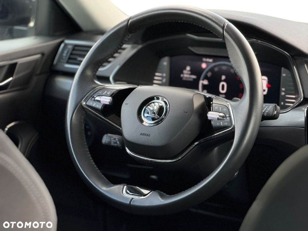 Skoda Superb 2.0 TDI SCR Style DSG - 17