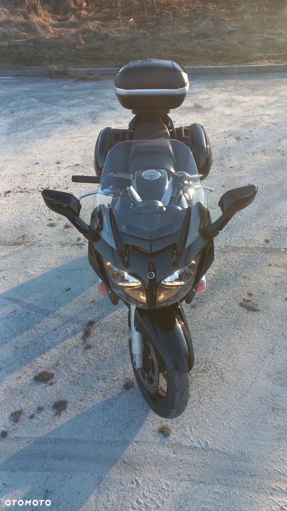 Yamaha FJR - 6