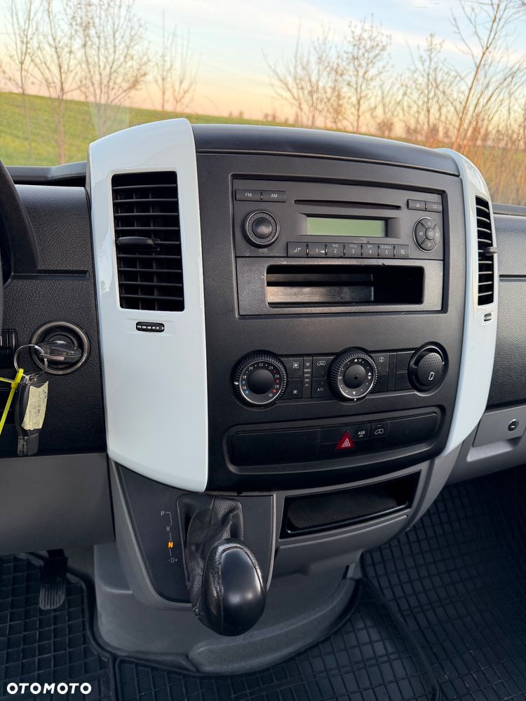 Mercedes-Benz sprinter - 13