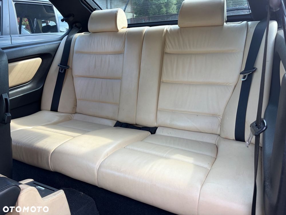 BMW Seria 3 316i - 5