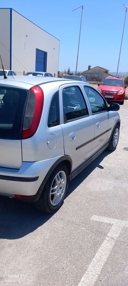 Opel Corsa 1.2 16V City - 4