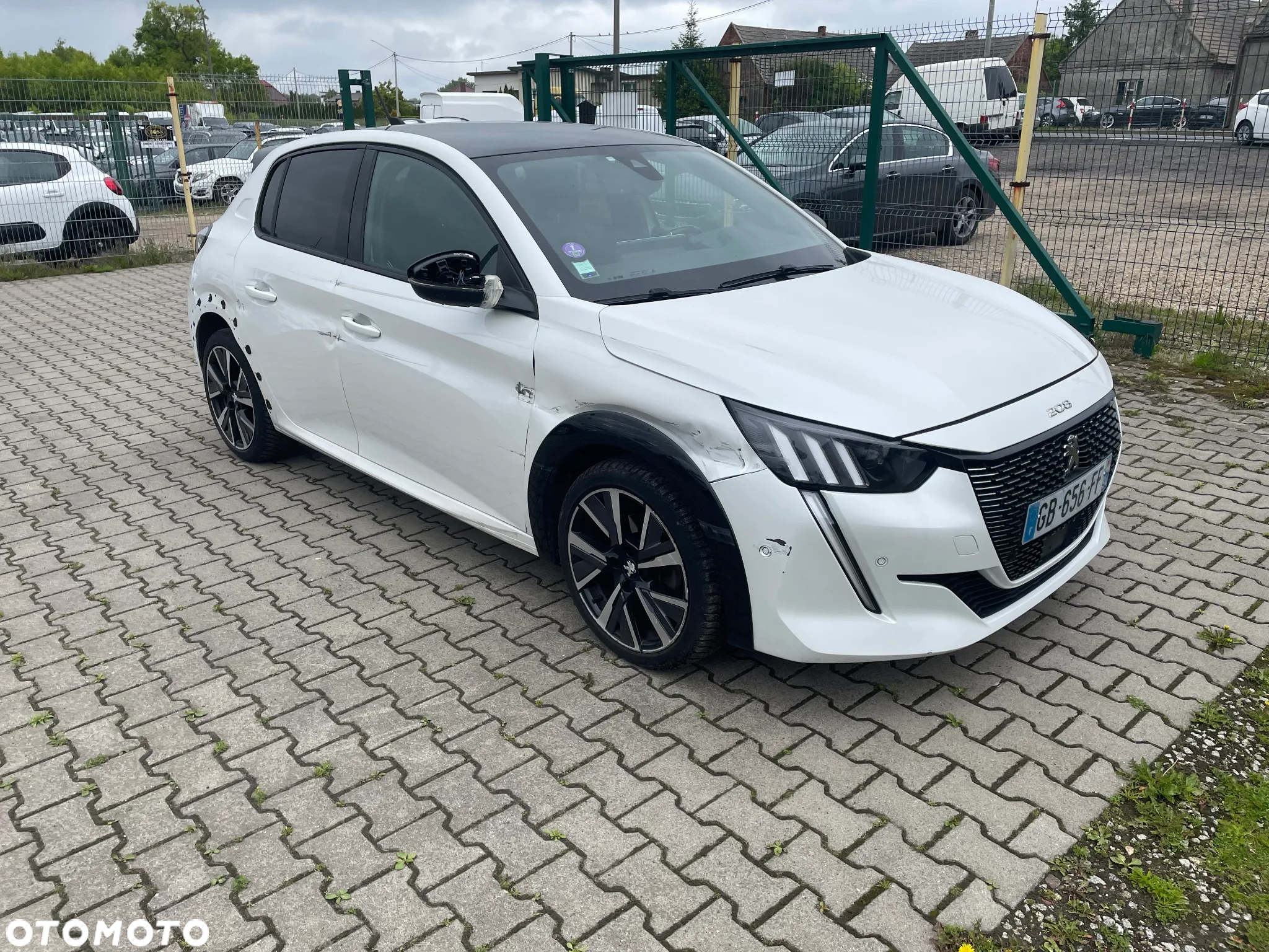 Peugeot 208 1.2 PureTech GT Line S&S EAT8 - 2