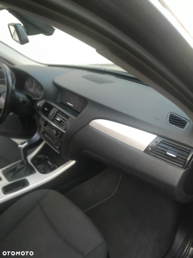 BMW X3 xDrive20d - 8