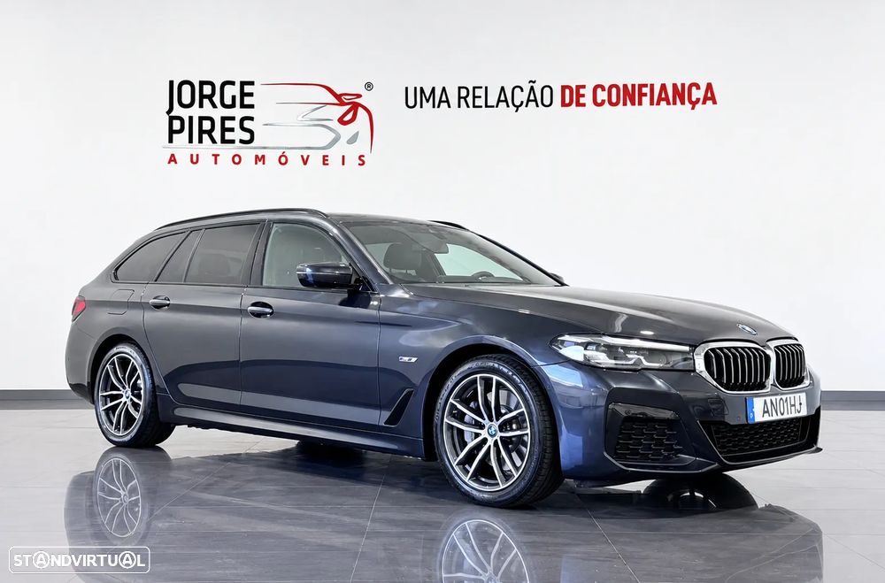 BMW 520 e Pack M - 12