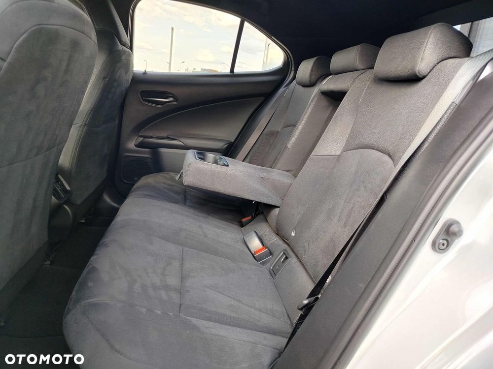 Lexus UX 250h GPF Business Edition 2WD - 12