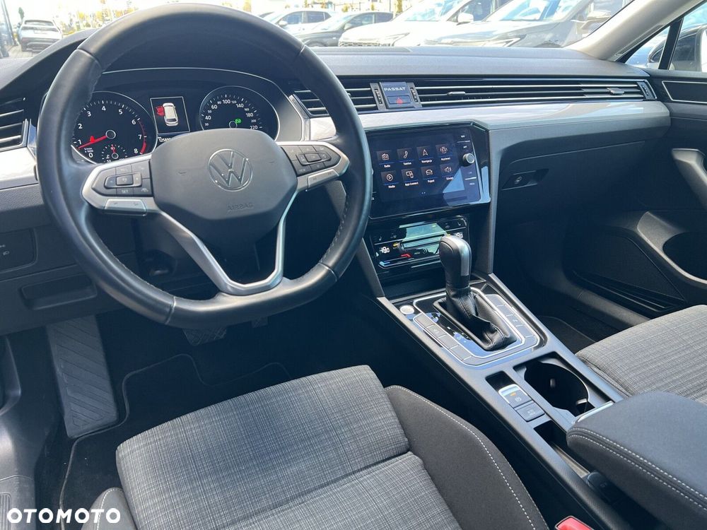 Volkswagen Passat Variant - 26