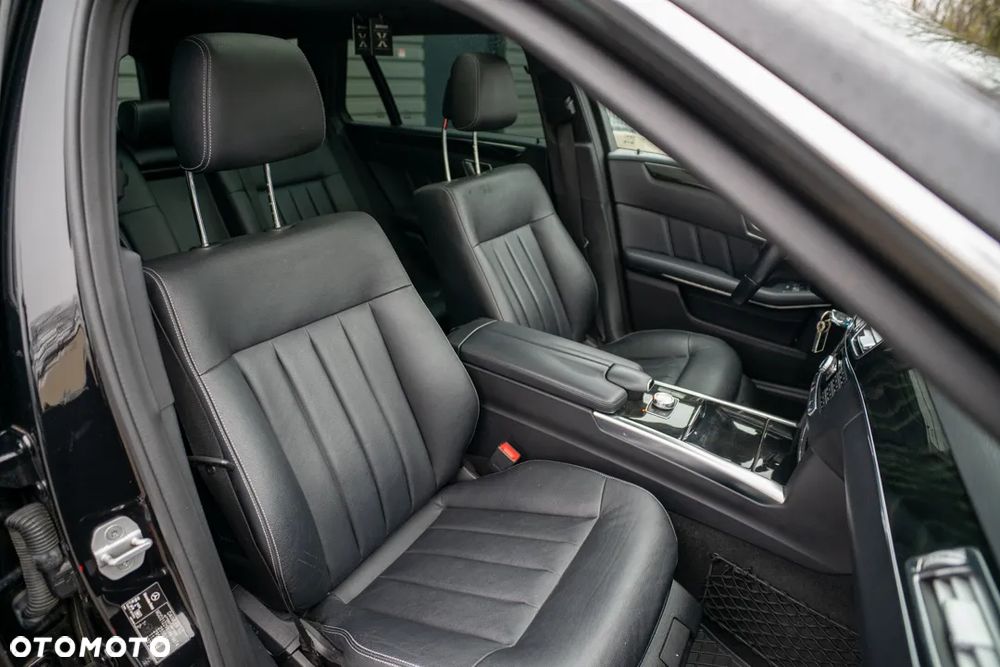 Mercedes-Benz Klasa E - 31