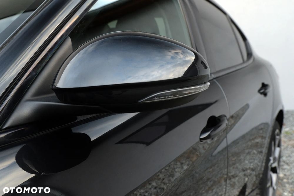 Alfa Romeo Giulia - 22