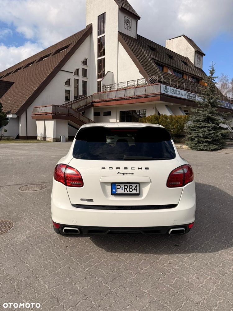 Porsche Cayenne - 5