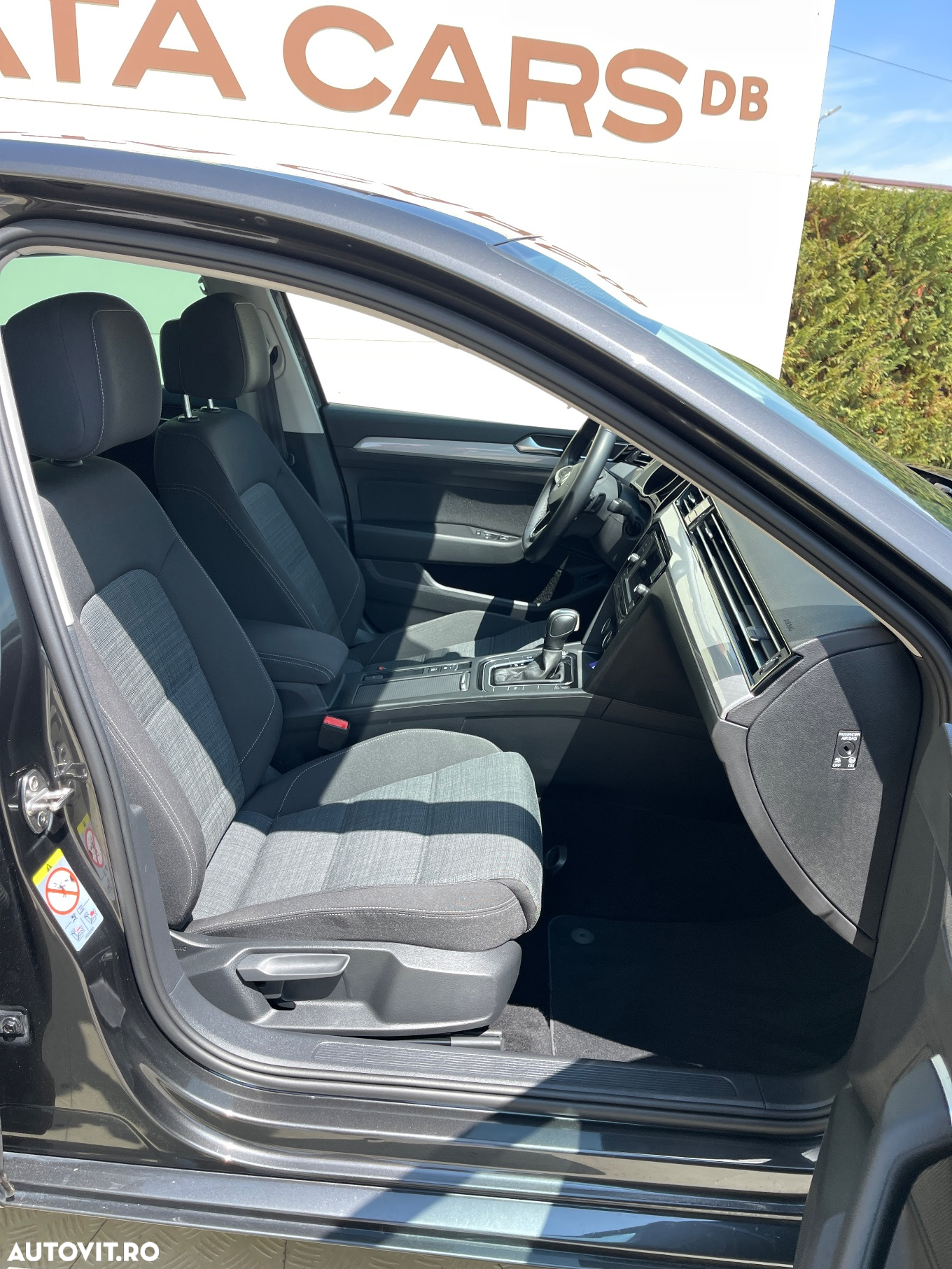 Volkswagen Passat - 23