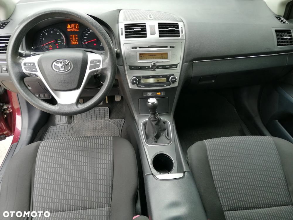 Toyota Avensis 2.0 D-4D Active - 15