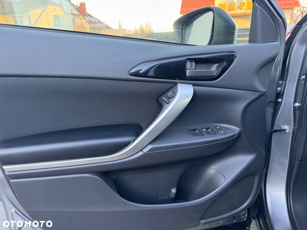 Mitsubishi Eclipse Cross 1.5 T-MIVEC 2WD CVT Diamant - 16