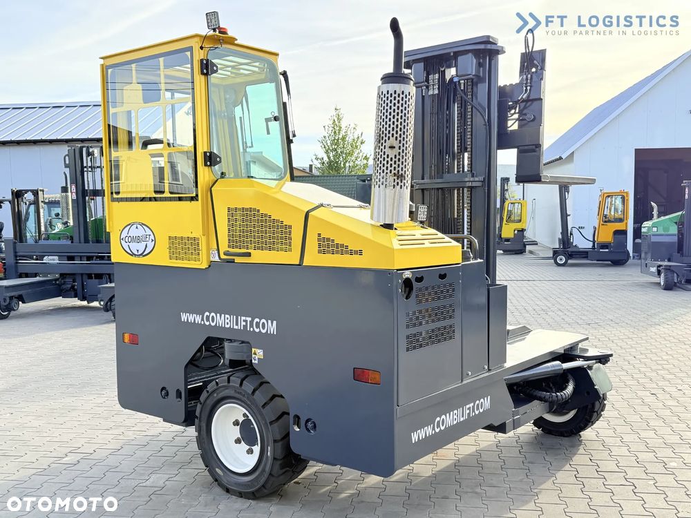 Combilift WÓZEK CZTEROKIERUNKOWY - WIELOKIERUNKOWY / C5000XL / GAS / TRIPLEX 6000MM / WOLNY SKOK / POZYCJONER WIDEŁ / OGRZEWANIE / WYSUWNE WIDŁY 1200/2000MM / PEŁNA OGRZEWANA KABINA / STAN IDEALNY / Szeroka oferta wózków czterokierunkowych i bocznych, dopasowanych do różnorodnych potrzeb i zastosowań - 30