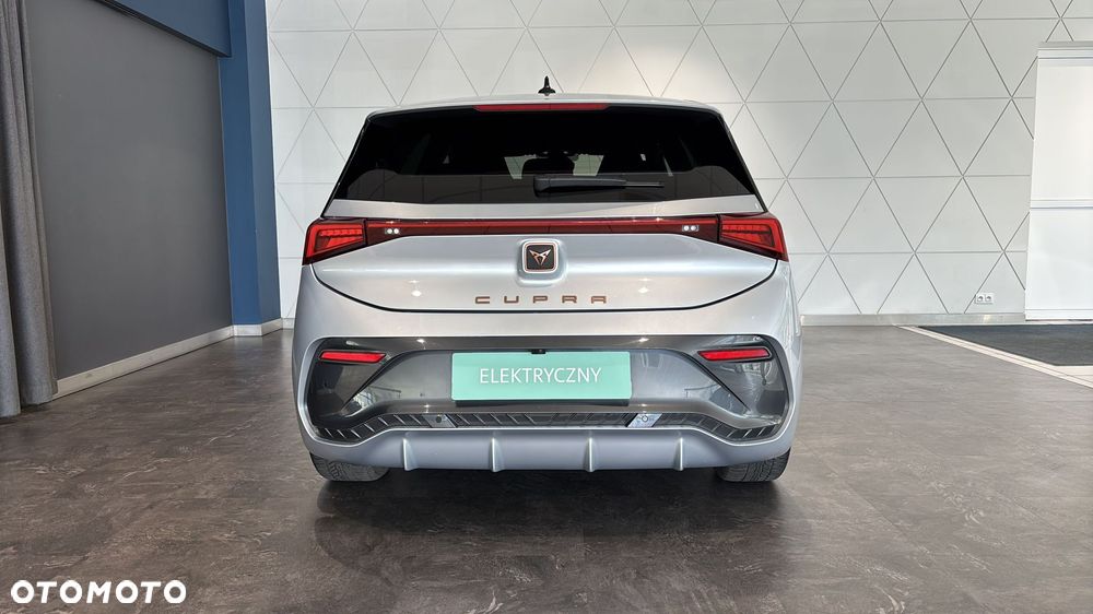 Cupra Born - 4
