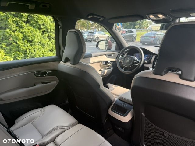 Volvo XC 90 B5 B AWD Plus Bright - 27