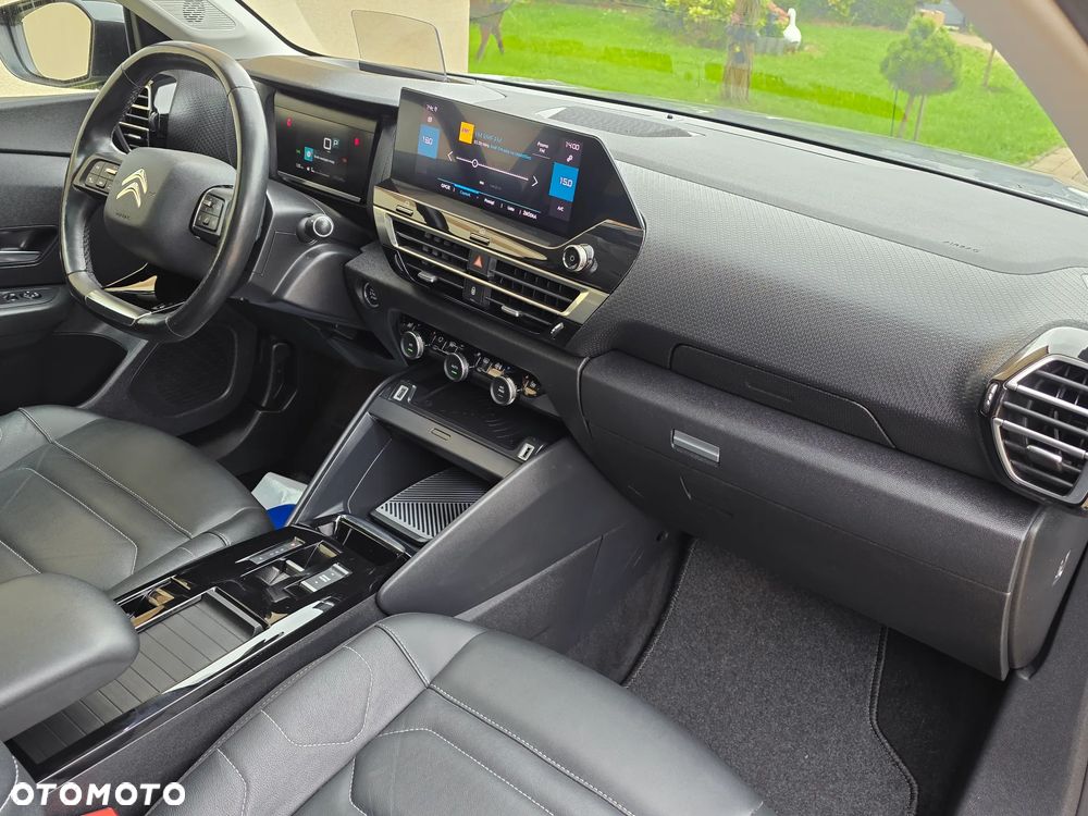 Citroën C4 BlueHDi 130 Stop&Start EAT8 SHINE - 31