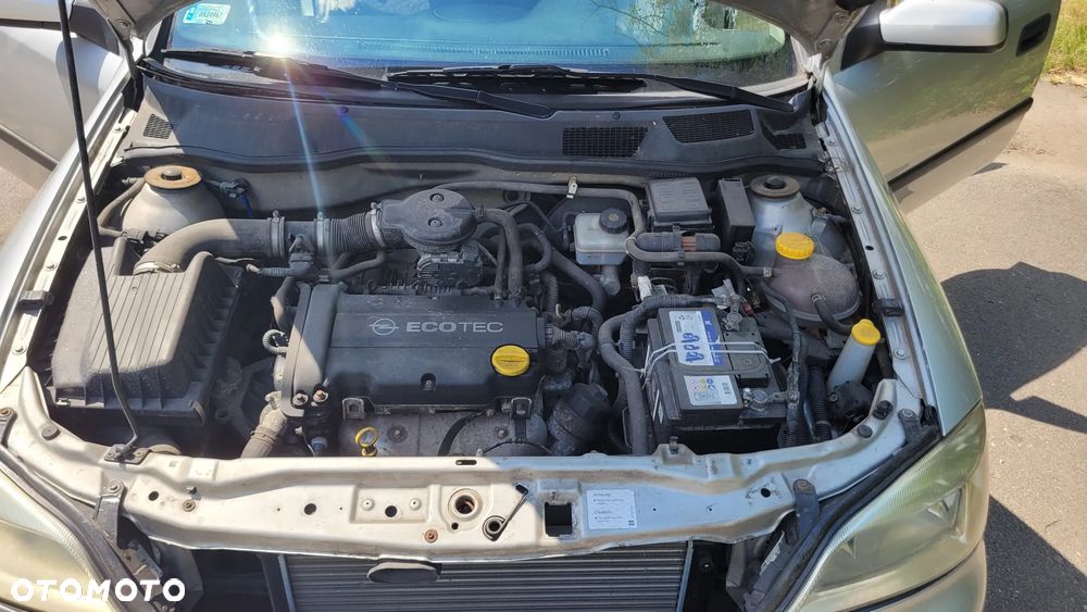 Opel Astra - 18
