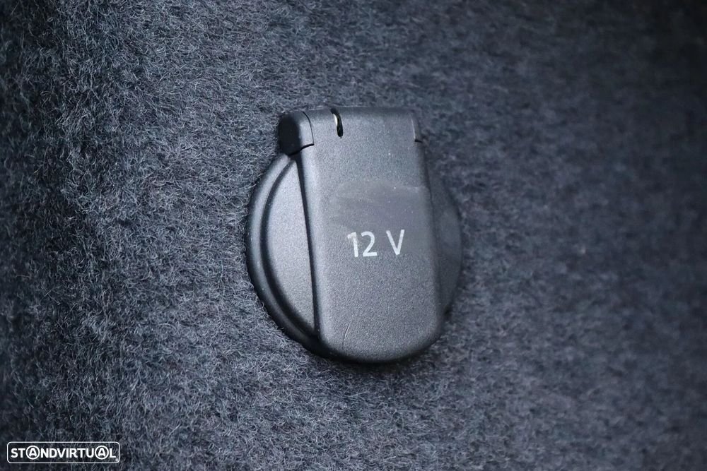 Porsche Taycan 4S - 17