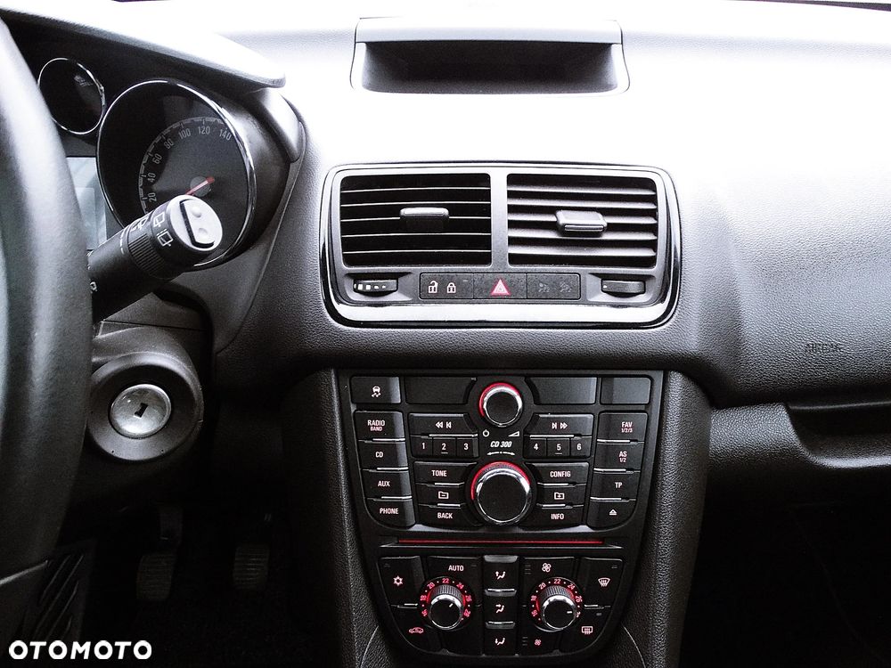 Opel Meriva 1.4 Design Edition - 24