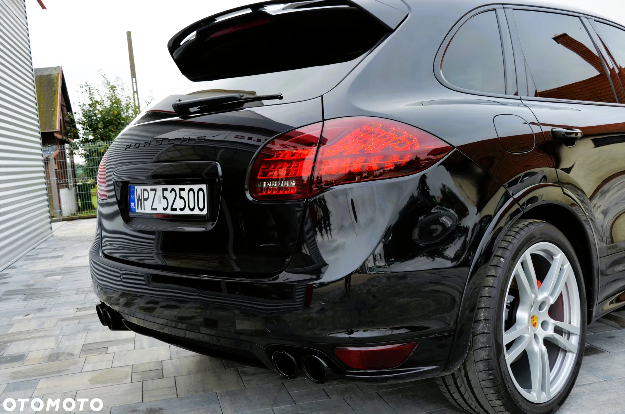 Porsche Cayenne Diesel Platinum Edition - 11