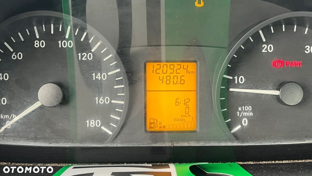 Versalift VTX-240 na MB Sprinter 314CDI 55.000 EUR netto - 6