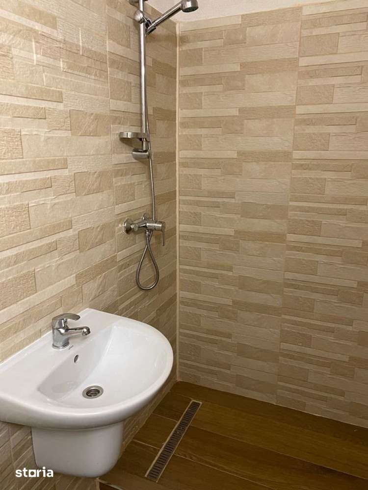 Apartament cu o camera, 35 mp utili, demisol, zona Piata Maria — fotografia 3