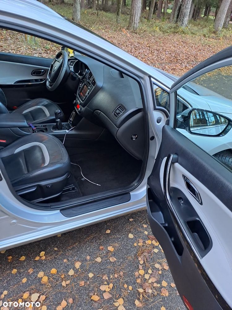 Kia Ceed 1.6 CRDi 128 Platinum Edition - 13