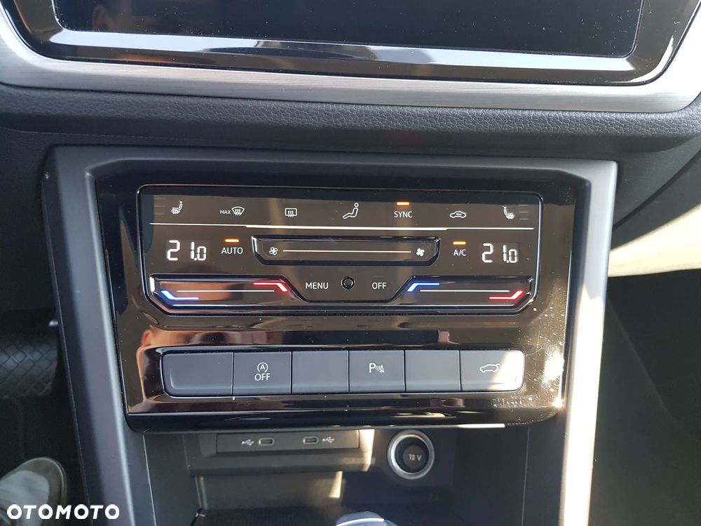 Volkswagen Touran 1.5 TSI EVO Comfortline Plus DSG - 21