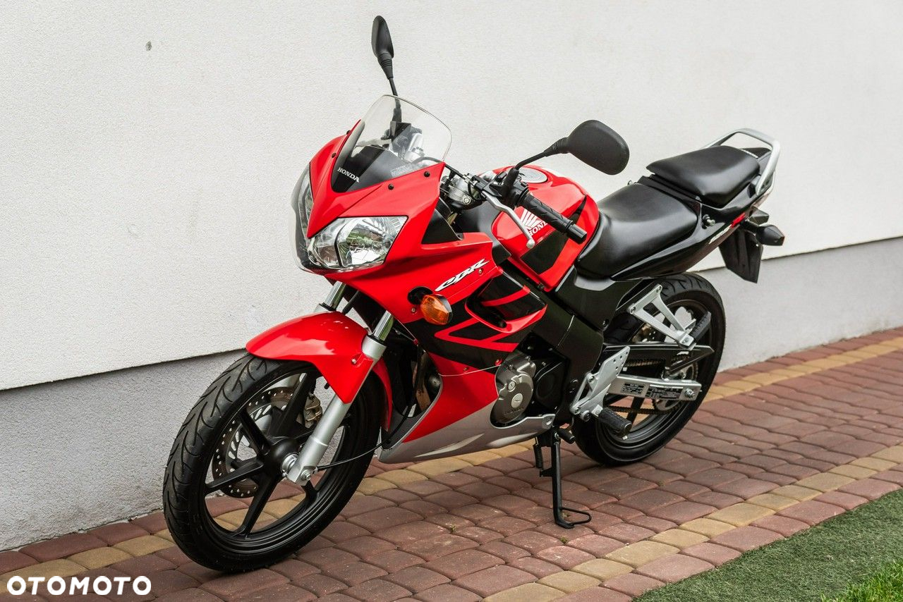 Honda CBR - 6