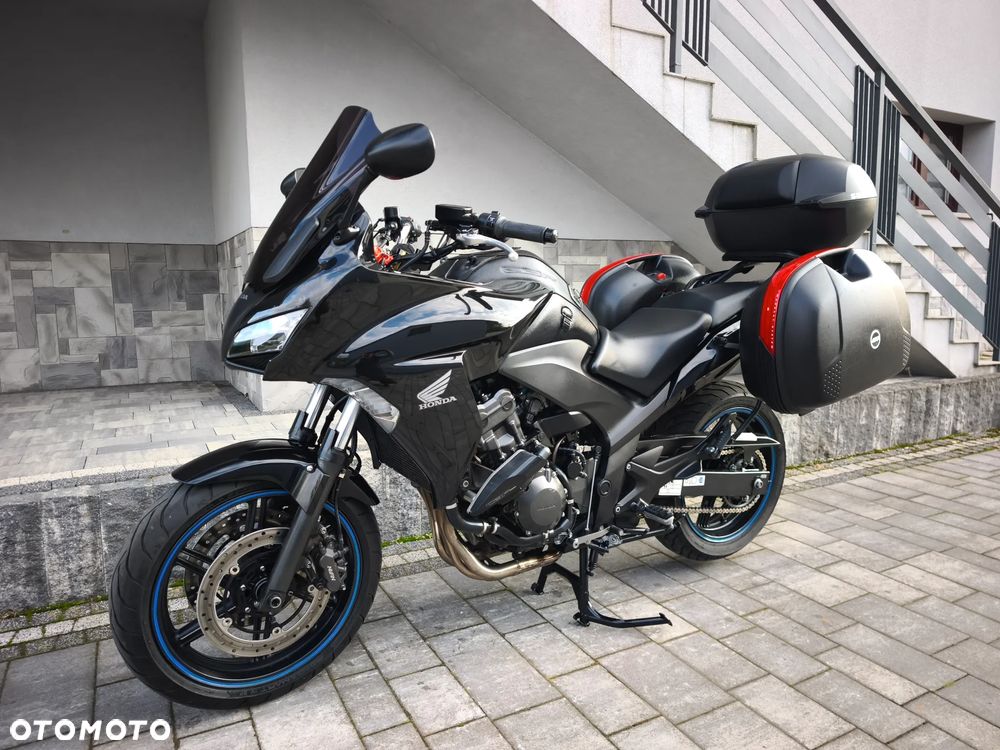 Honda CBF - 27