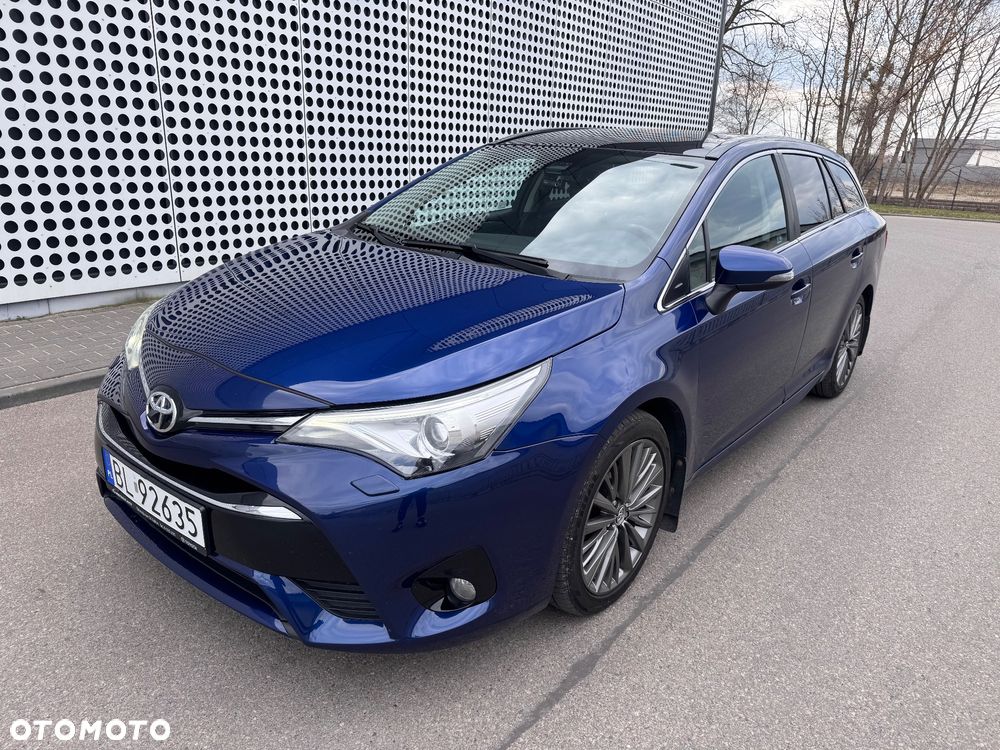 Toyota Avensis 2.0 Premium MS - 1