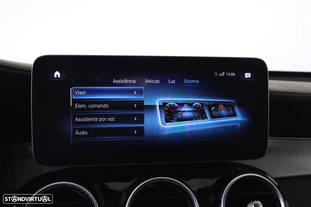 Mercedes-Benz GLC 300 - 30